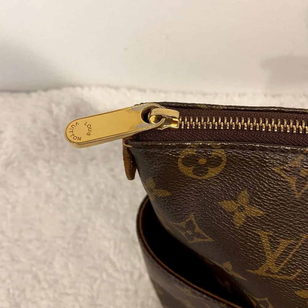 Louis Vuitton Monogram Totally MM Tote Bag
